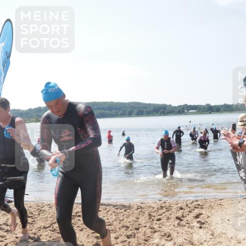 22.06.2025 - Viking Triathlon MichiJ http://msf.ph/oto/8101083 22.06.2025 10:45:21 Schwimmen 68, 102, 108, 346, 503, 605 meine-sportfotos.de