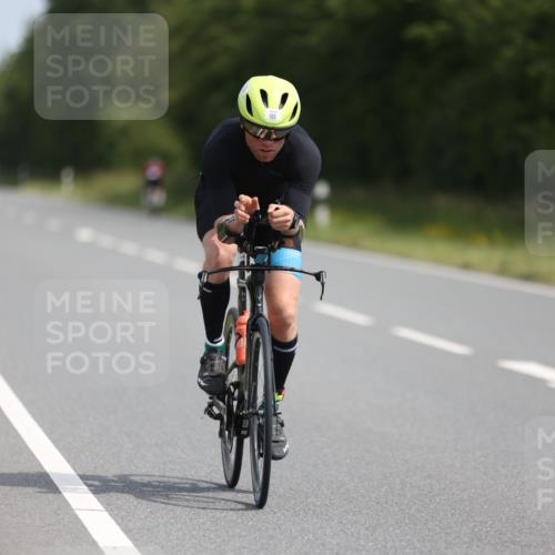 22.06.2025 - Viking Triathlon Yannick Fuchs http://msf.ph/oto/8101088 22.06.2025 11:25:32 Radfahren 9, 90, 185, 195, 198, 228, 286, 384, 390, 401, 500, 534 meine-sportfotos.de