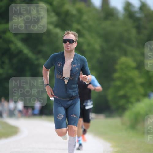 22.06.2025 - Viking Triathlon H.Heesch http://msf.ph/oto/8101089 22.06.2025 12:55:04 Laufen 152, 458 meine-sportfotos.de