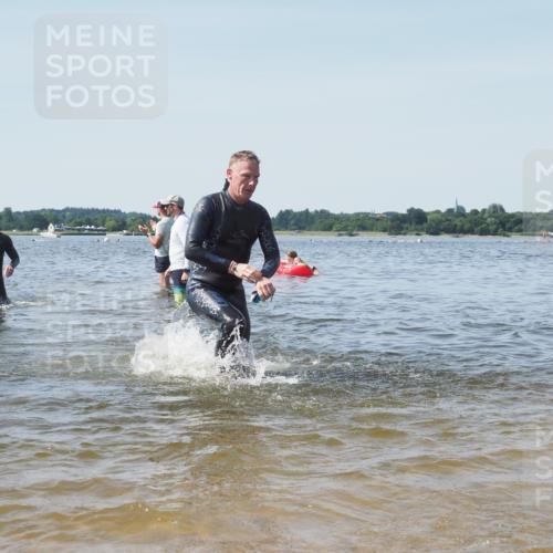 22.06.2025 - Viking Triathlon KatJ http://msf.ph/oto/8101106 22.06.2025 10:33:31 Schwimmen 28, 38, 255, 300, 304, 348, 382, 457, 522, 524, 608 meine-sportfotos.de