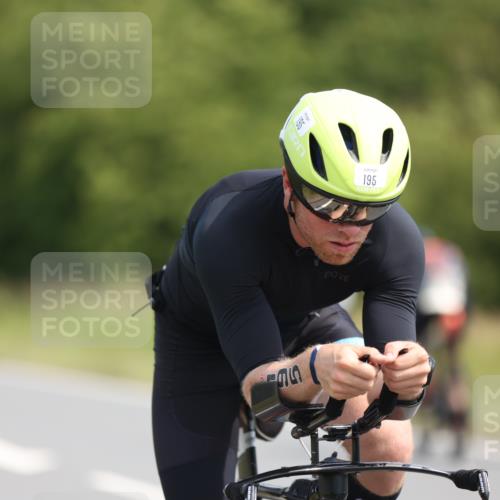 22.06.2025 - Viking Triathlon Yannick Fuchs http://msf.ph/oto/8101132 22.06.2025 11:25:33 Radfahren 9, 90, 185, 195, 198, 286, 384, 390, 401, 500, 534 meine-sportfotos.de