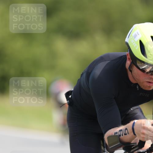 22.06.2025 - Viking Triathlon Yannick Fuchs http://msf.ph/oto/8101138 22.06.2025 11:25:33 Radfahren 9, 90, 185, 195, 198, 286, 384, 390, 401, 500, 534 meine-sportfotos.de