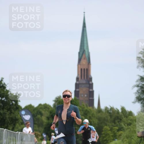 22.06.2025 - Viking Triathlon H.Heesch http://msf.ph/oto/8101140 22.06.2025 12:55:07 Laufen 152, 458 meine-sportfotos.de