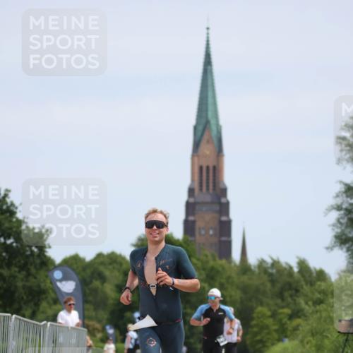 22.06.2025 - Viking Triathlon H.Heesch http://msf.ph/oto/8101149 22.06.2025 12:55:07 Laufen 152, 458 meine-sportfotos.de