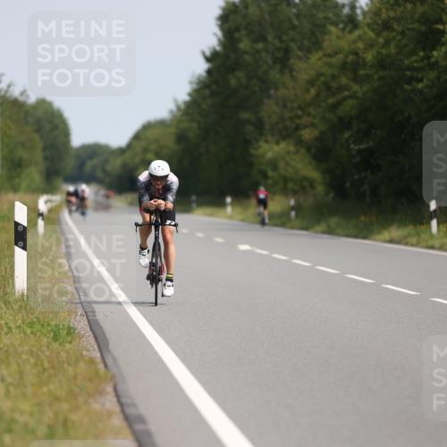 22.06.2025 - Viking Triathlon Yannick Fuchs http://msf.ph/oto/8101153 22.06.2025 11:25:34 Radfahren 9, 185, 195, 198, 286, 384, 390, 401, 500, 534 meine-sportfotos.de