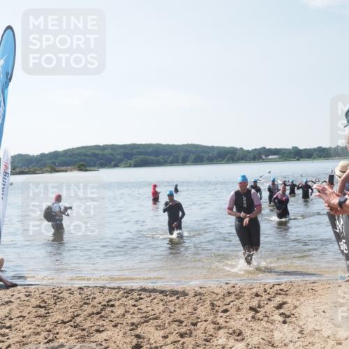 22.06.2025 - Viking Triathlon MichiJ http://msf.ph/oto/8101156 22.06.2025 10:45:22 Schwimmen 68, 102, 108, 503, 605 meine-sportfotos.de