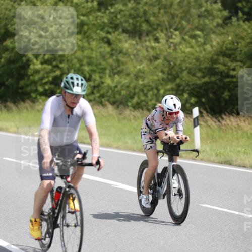 22.06.2025 - Viking Triathlon Yannick Fuchs http://msf.ph/oto/8101193 22.06.2025 12:04:31 Radfahren 175, 233, 270, 296, 399, 412, 430, 532, 533 meine-sportfotos.de
