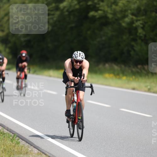 22.06.2025 - Viking Triathlon Yannick Fuchs http://msf.ph/oto/8101223 22.06.2025 12:04:34 Radfahren 15, 175, 270, 296, 399, 412, 430, 533 meine-sportfotos.de