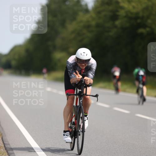 22.06.2025 - Viking Triathlon Yannick Fuchs http://msf.ph/oto/8101226 22.06.2025 11:25:36 Radfahren 9, 52, 195, 286, 401, 500, 534 meine-sportfotos.de