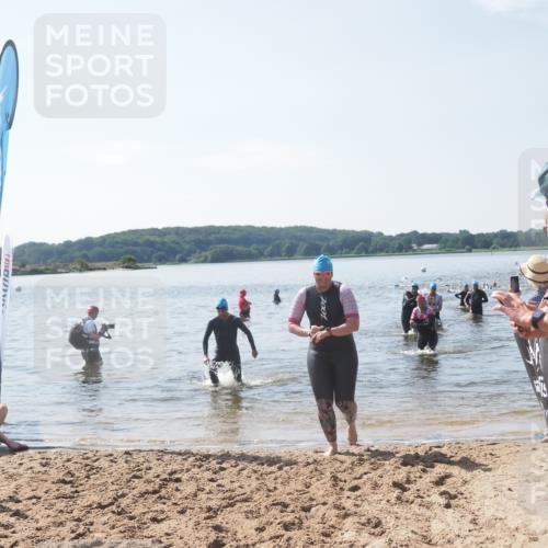 22.06.2025 - Viking Triathlon MichiJ http://msf.ph/oto/8101229 22.06.2025 10:45:24 Schwimmen 68, 102, 108, 466, 503, 605 meine-sportfotos.de