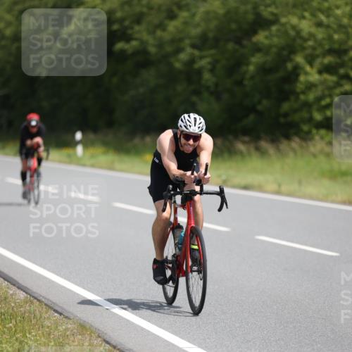 22.06.2025 - Viking Triathlon Yannick Fuchs http://msf.ph/oto/8101243 22.06.2025 12:04:34 Radfahren 15, 175, 270, 296, 399, 412, 430, 533 meine-sportfotos.de