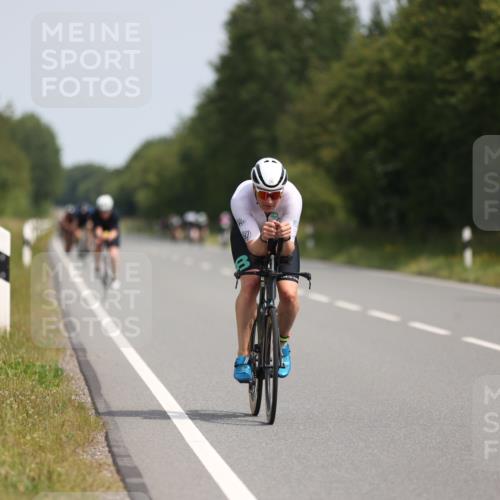 22.06.2025 - Viking Triathlon Yannick Fuchs http://msf.ph/oto/8101313 22.06.2025 11:25:49 Radfahren 52, 295, 344, 475, 499 meine-sportfotos.de