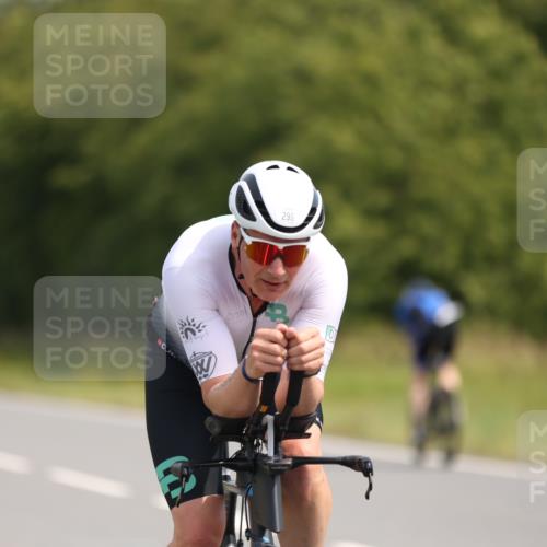 22.06.2025 - Viking Triathlon Yannick Fuchs http://msf.ph/oto/8101384 22.06.2025 11:25:50 Radfahren 52, 295, 325, 344, 475, 499 meine-sportfotos.de