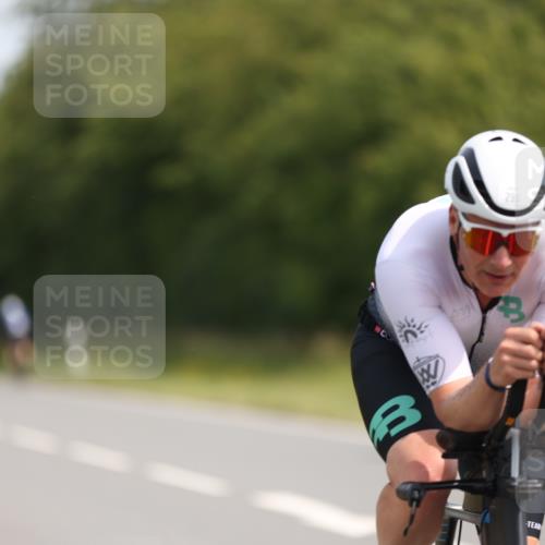 22.06.2025 - Viking Triathlon Yannick Fuchs http://msf.ph/oto/8101390 22.06.2025 11:25:50 Radfahren 52, 295, 325, 344, 475, 499 meine-sportfotos.de