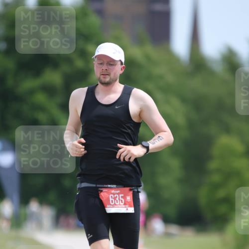 22.06.2025 - Viking Triathlon H.Heesch http://msf.ph/oto/8101417 22.06.2025 12:55:39 Laufen 635 meine-sportfotos.de