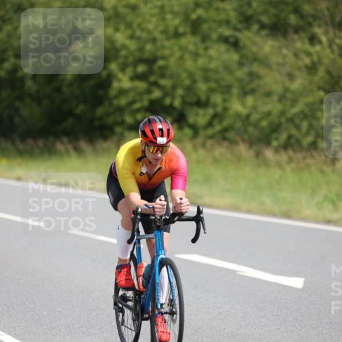 22.06.2025 - Viking Triathlon Yannick Fuchs http://msf.ph/oto/8101445 22.06.2025 12:04:45 Radfahren 9, 15, 26, 80, 101, 272, 299, 362, 385, 496, 554 meine-sportfotos.de