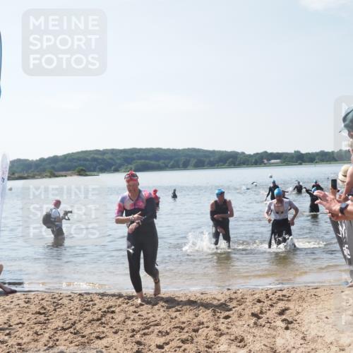 22.06.2025 - Viking Triathlon MichiJ http://msf.ph/oto/8101446 22.06.2025 10:45:32 Schwimmen 102, 108, 197, 466, 519, 605 meine-sportfotos.de