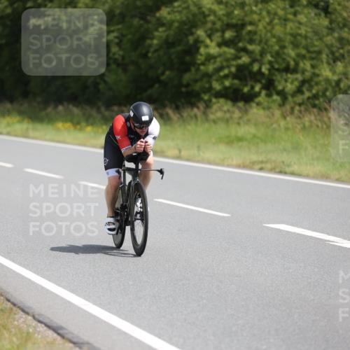 22.06.2025 - Viking Triathlon Yannick Fuchs http://msf.ph/oto/8101449 22.06.2025 12:04:46 Radfahren 9, 15, 26, 80, 101, 272, 299, 362, 385, 496, 554 meine-sportfotos.de