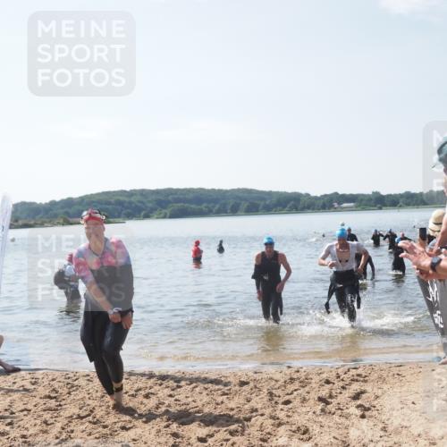22.06.2025 - Viking Triathlon MichiJ http://msf.ph/oto/8101461 22.06.2025 10:45:33 Schwimmen 102, 108, 197, 466, 519, 605 meine-sportfotos.de