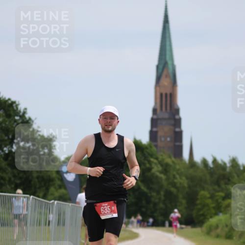 22.06.2025 - Viking Triathlon H.Heesch http://msf.ph/oto/8101477 22.06.2025 12:55:42 Laufen 635 meine-sportfotos.de
