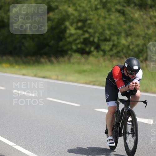 22.06.2025 - Viking Triathlon Yannick Fuchs http://msf.ph/oto/8101485 22.06.2025 12:04:47 Radfahren 9, 15, 26, 80, 101, 272, 299, 362, 385, 496, 554 meine-sportfotos.de