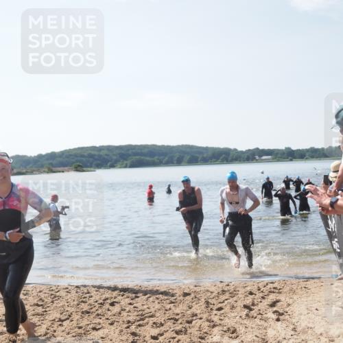22.06.2025 - Viking Triathlon MichiJ http://msf.ph/oto/8101489 22.06.2025 10:45:34 Schwimmen 102, 108, 197, 466, 519, 605 meine-sportfotos.de