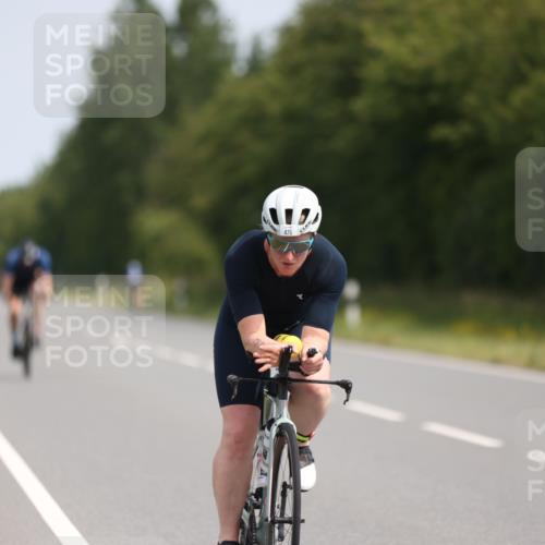 22.06.2025 - Viking Triathlon Yannick Fuchs http://msf.ph/oto/8101499 22.06.2025 11:25:54 Radfahren 117, 295, 325, 344, 451, 475, 499 meine-sportfotos.de