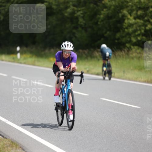 22.06.2025 - Viking Triathlon Yannick Fuchs http://msf.ph/oto/8101586 22.06.2025 12:04:49 Radfahren 9, 26, 80, 101, 170, 272, 299, 362, 385, 496, 554 meine-sportfotos.de