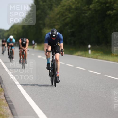 22.06.2025 - Viking Triathlon Yannick Fuchs http://msf.ph/oto/8101592 22.06.2025 11:25:57 Radfahren 117, 325, 344, 451, 475, 499 meine-sportfotos.de