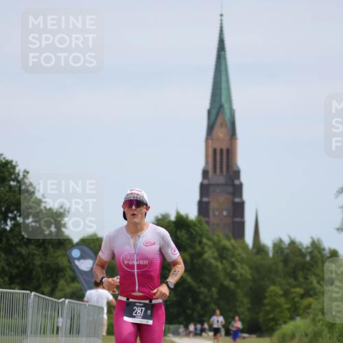 22.06.2025 - Viking Triathlon H.Heesch http://msf.ph/oto/8101596 22.06.2025 12:55:57 Laufen 287 meine-sportfotos.de