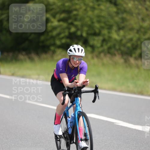 22.06.2025 - Viking Triathlon Yannick Fuchs http://msf.ph/oto/8101605 22.06.2025 12:04:50 Radfahren 9, 26, 80, 101, 170, 272, 273, 299, 362, 385, 496, 554 meine-sportfotos.de