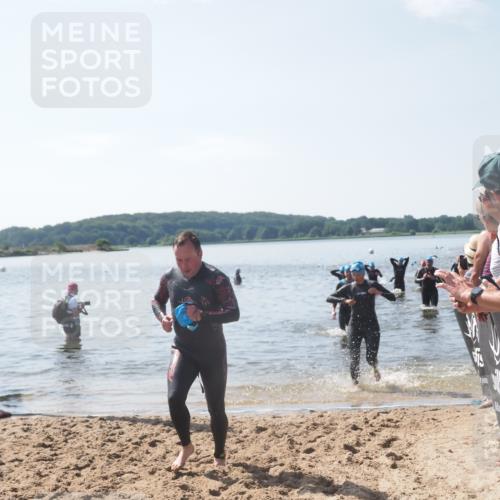 22.06.2025 - Viking Triathlon MichiJ http://msf.ph/oto/8101615 22.06.2025 10:45:44 Schwimmen 95, 197, 360, 425, 466, 519 meine-sportfotos.de