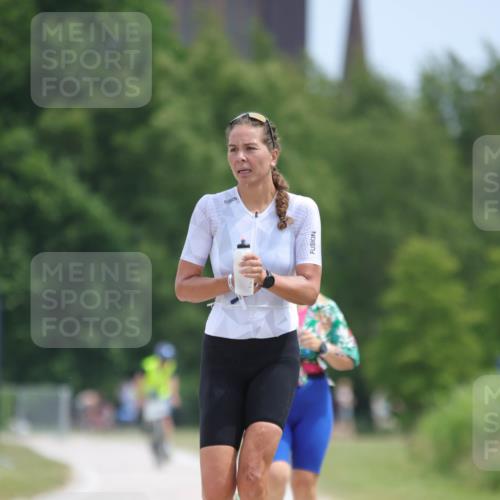 22.06.2025 - Viking Triathlon H.Heesch http://msf.ph/oto/8101641 22.06.2025 12:56:12 Laufen 13, 660 meine-sportfotos.de