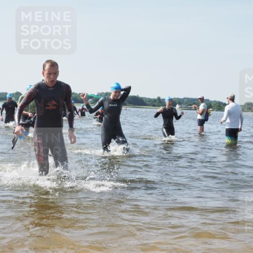 22.06.2025 - Viking Triathlon KatJ http://msf.ph/oto/8101646 22.06.2025 10:33:50 Schwimmen 5, 50, 75, 149, 184, 229, 242, 255, 304, 349, 438, 457, 478, 540 meine-sportfotos.de