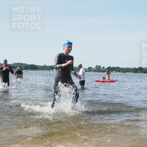 22.06.2025 - Viking Triathlon KatJ http://msf.ph/oto/8101672 22.06.2025 10:33:52 Schwimmen 5, 50, 75, 149, 184, 229, 242, 349, 438, 478, 540 meine-sportfotos.de