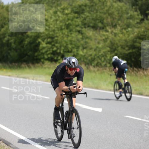 22.06.2025 - Viking Triathlon Yannick Fuchs http://msf.ph/oto/8101719 22.06.2025 12:04:54 Radfahren 9, 26, 80, 170, 272, 273, 299, 496, 547, 608 meine-sportfotos.de