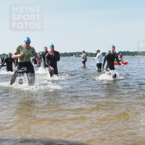 22.06.2025 - Viking Triathlon KatJ http://msf.ph/oto/8101723 22.06.2025 10:33:55 Schwimmen 5, 50, 75, 149, 184, 229, 242, 349, 429, 438, 478, 532, 540 meine-sportfotos.de