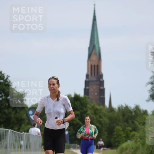 22.06.2025 - Viking Triathlon H.Heesch http://msf.ph/oto/8101733 22.06.2025 12:56:15 Laufen 13, 660 meine-sportfotos.de
