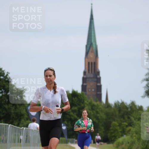 22.06.2025 - Viking Triathlon H.Heesch http://msf.ph/oto/8101747 22.06.2025 12:56:15 Laufen 13, 660 meine-sportfotos.de