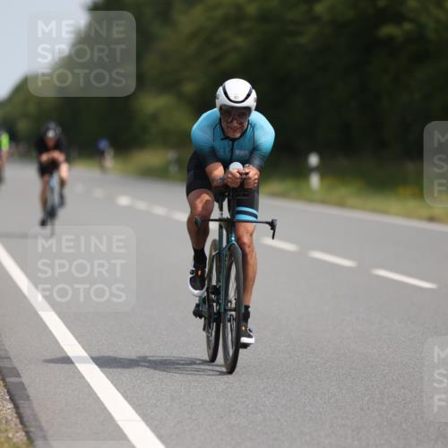 22.06.2025 - Viking Triathlon Yannick Fuchs http://msf.ph/oto/8101759 22.06.2025 11:26:00 Radfahren 29, 117, 325, 344, 403, 451, 499 meine-sportfotos.de