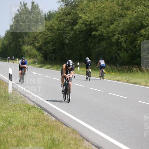 22.06.2025 - Viking Triathlon Yannick Fuchs http://msf.ph/oto/8101787 22.06.2025 12:04:56 Radfahren 9, 80, 169, 170, 273, 547, 608 meine-sportfotos.de
