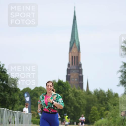 22.06.2025 - Viking Triathlon H.Heesch http://msf.ph/oto/8101815 22.06.2025 12:56:18 Laufen 13, 660 meine-sportfotos.de