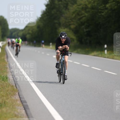 22.06.2025 - Viking Triathlon Yannick Fuchs http://msf.ph/oto/8101850 22.06.2025 11:26:02 Radfahren 29, 117, 325, 344, 403, 451, 499 meine-sportfotos.de