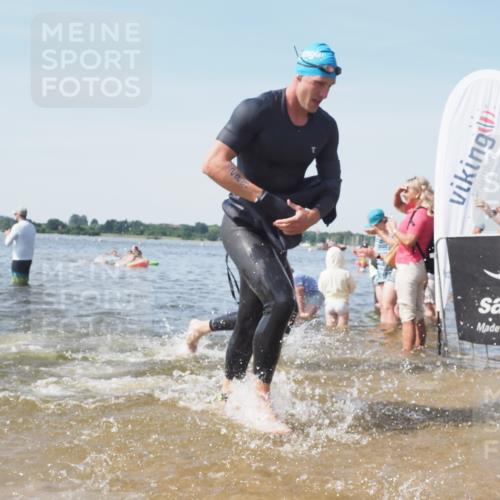 22.06.2025 - Viking Triathlon KatJ http://msf.ph/oto/8101852 22.06.2025 10:33:59 Schwimmen 50, 70, 75, 184, 229, 242, 349, 429, 438, 478, 532, 540, 618, 635 meine-sportfotos.de