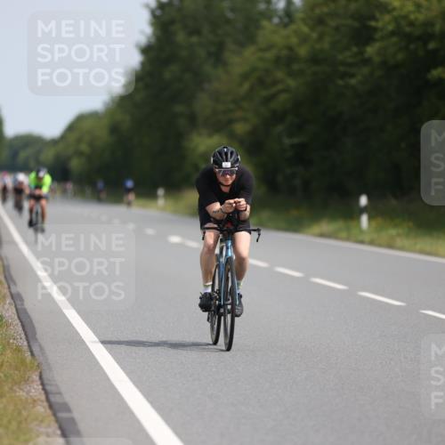 22.06.2025 - Viking Triathlon Yannick Fuchs http://msf.ph/oto/8101860 22.06.2025 11:26:03 Radfahren 29, 117, 325, 403, 451, 499 meine-sportfotos.de