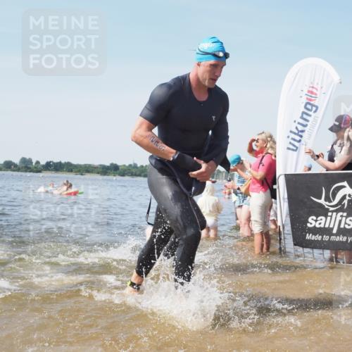 22.06.2025 - Viking Triathlon KatJ http://msf.ph/oto/8101861 22.06.2025 10:33:59 Schwimmen 50, 70, 75, 184, 229, 242, 349, 429, 438, 478, 532, 540, 618, 635 meine-sportfotos.de