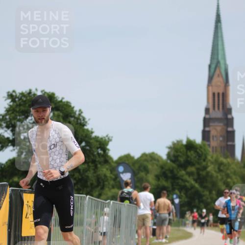 22.06.2025 - Viking Triathlon H.Heesch http://msf.ph/oto/8101905 22.06.2025 13:18:46 Laufen 9, 396, 651 meine-sportfotos.de