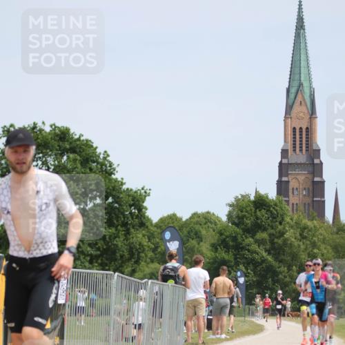 22.06.2025 - Viking Triathlon H.Heesch http://msf.ph/oto/8101922 22.06.2025 13:18:47 Laufen 9, 179, 347, 396, 651 meine-sportfotos.de