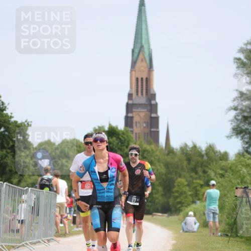 22.06.2025 - Viking Triathlon H.Heesch http://msf.ph/oto/8101973 22.06.2025 13:18:51 Laufen 9, 179, 347, 396, 651 meine-sportfotos.de