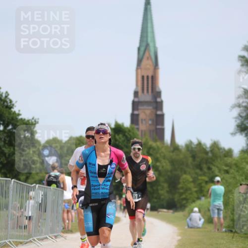 22.06.2025 - Viking Triathlon H.Heesch http://msf.ph/oto/8101995 22.06.2025 13:18:51 Laufen 9, 179, 347, 396, 651 meine-sportfotos.de